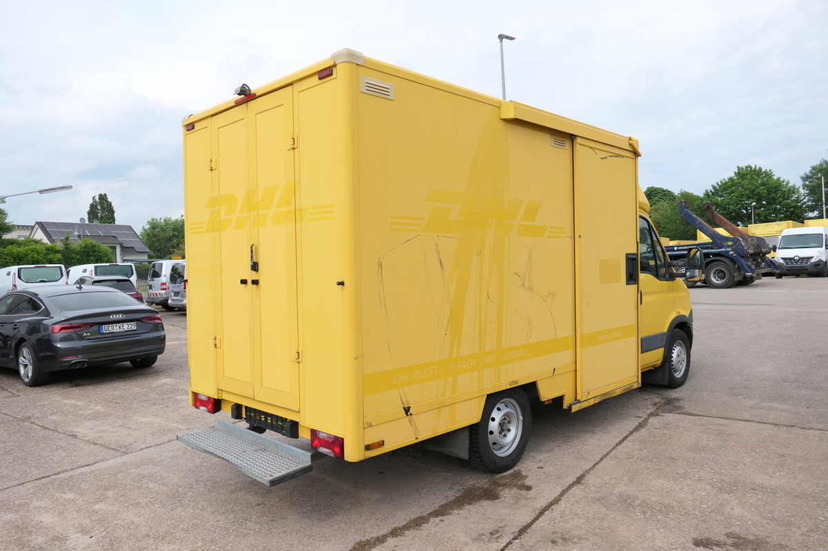 IVECO Daily 35 S11 C30C Kurz AUTOMATIK KAMERA Regale L - Furgonas su krovinių dėže: foto 4 IVECO Daily 35 S11 C30C Kurz AUTOMATIK KAMERA Regale L - Furgonas su krovinių dėže: foto 4