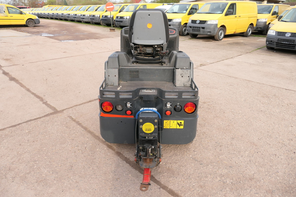 LINDE P 60 Z Schlepper Batterie 22/2019 3-Rad - Elektrinis vilkikas: foto 4 LINDE P 60 Z Schlepper Batterie 22/2019 3-Rad - Elektrinis vilkikas: foto 4
