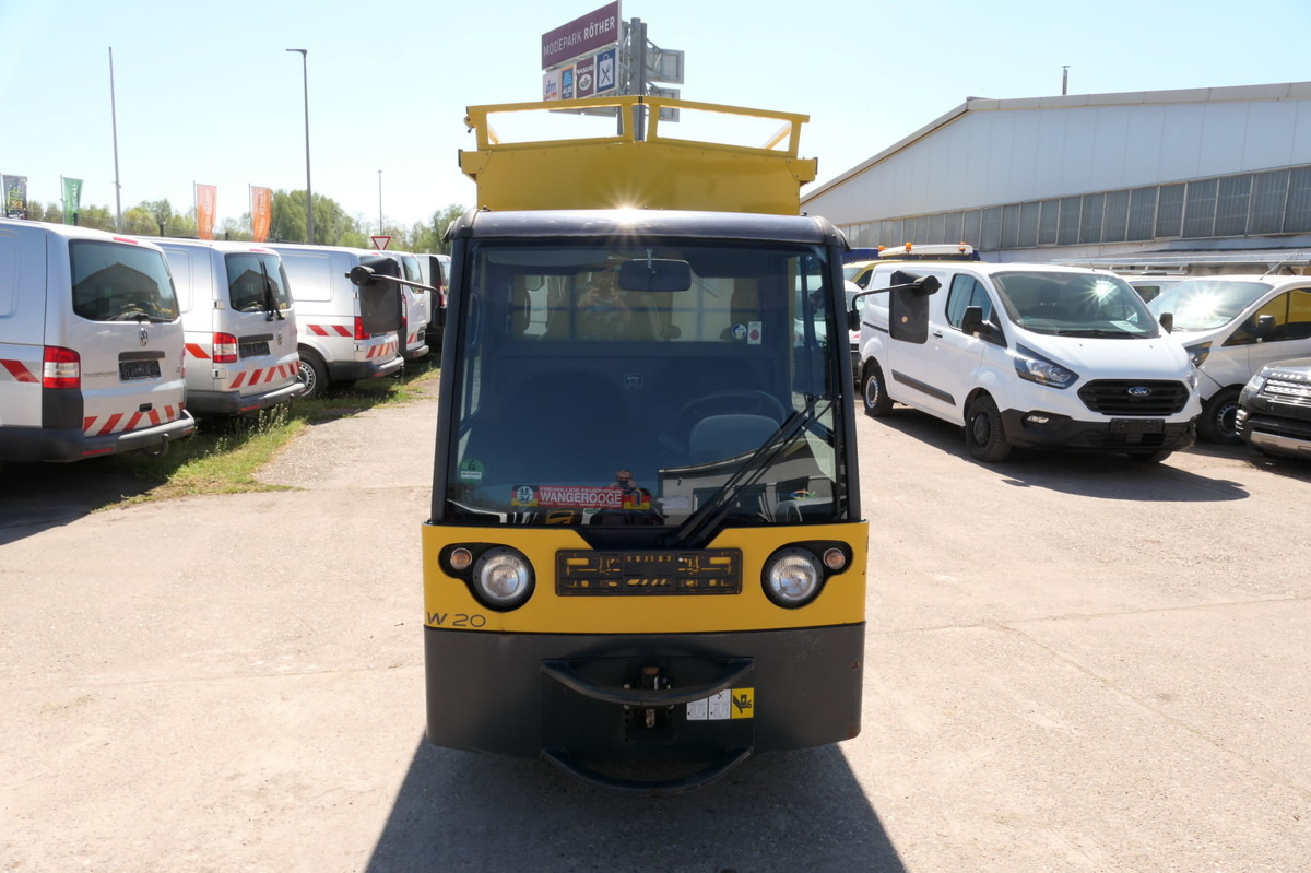 LINDE W20 Schlepper Tractive Batterie 11/2020 - Elektrinis vilkikas: foto 2 LINDE W20 Schlepper Tractive Batterie 11/2020 - Elektrinis vilkikas: foto 2