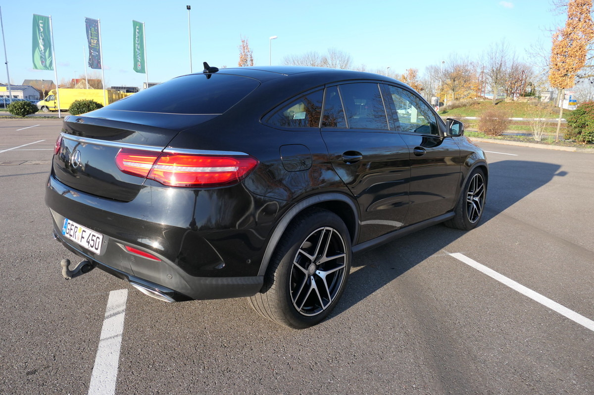 MERCEDES-BENZ GLE 350 d 4Matic KLIMA AMG-Line AHK - Visureigis: foto 3 MERCEDES-BENZ GLE 350 d 4Matic KLIMA AMG-Line AHK - Visureigis: foto 3