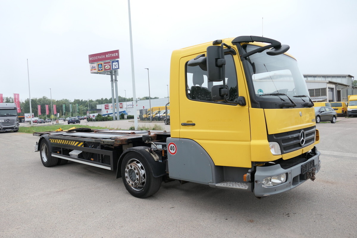 MERCEDES-BENZ KAMAG WBH 25 Wiesel Terberg Umsetzfahrz. Sattelk - Konteineris-vežimus/ Sukeisti kūną sunkvežimis: foto 2 MERCEDES-BENZ KAMAG WBH 25 Wiesel Terberg Umsetzfahrz. Sattelk - Konteineris-vežimus/ Sukeisti kūną sunkvežimis: foto 2