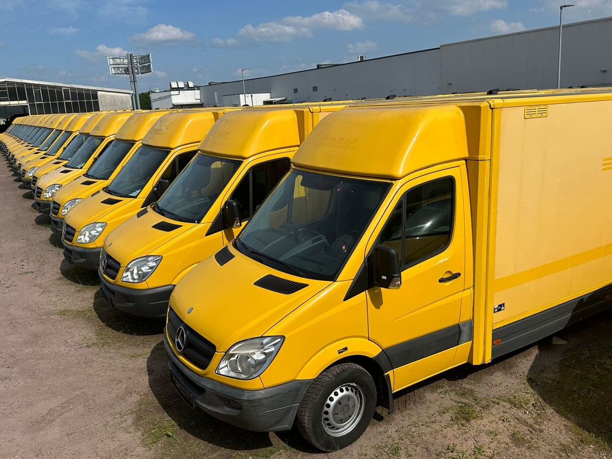 MERCEDES-BENZ SPRINTER 310 CDI MAXI EURO-5 KOFFER DURCHGANG RE - Furgonas su krovinių dėže: foto 1 MERCEDES-BENZ SPRINTER 310 CDI MAXI EURO-5 KOFFER DURCHGANG RE - Furgonas su krovinių dėže: foto 1