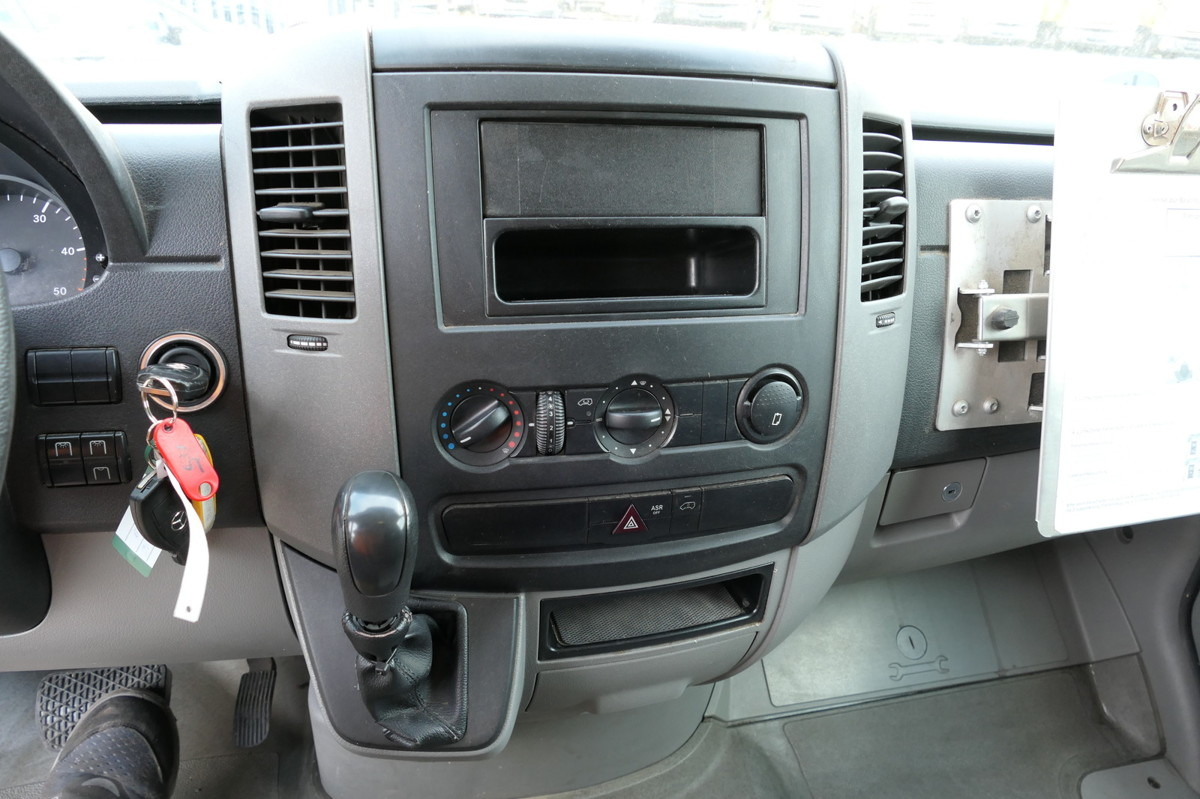 Furgonas su krovinių dėže MERCEDES-BENZ SPRINTER 310 CDI MAXI EURO-5 KOFFER REGALE KAMER: foto 10