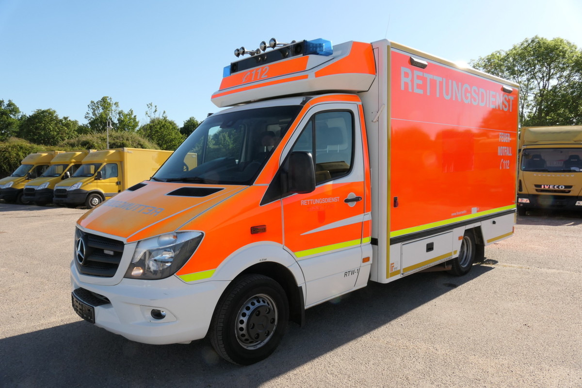 MERCEDES-BENZ Sprinter 519 CDI Klima Krankenwagen - Greitosios pagalbos automobilis: foto 2 MERCEDES-BENZ Sprinter 519 CDI Klima Krankenwagen - Greitosios pagalbos automobilis: foto 2
