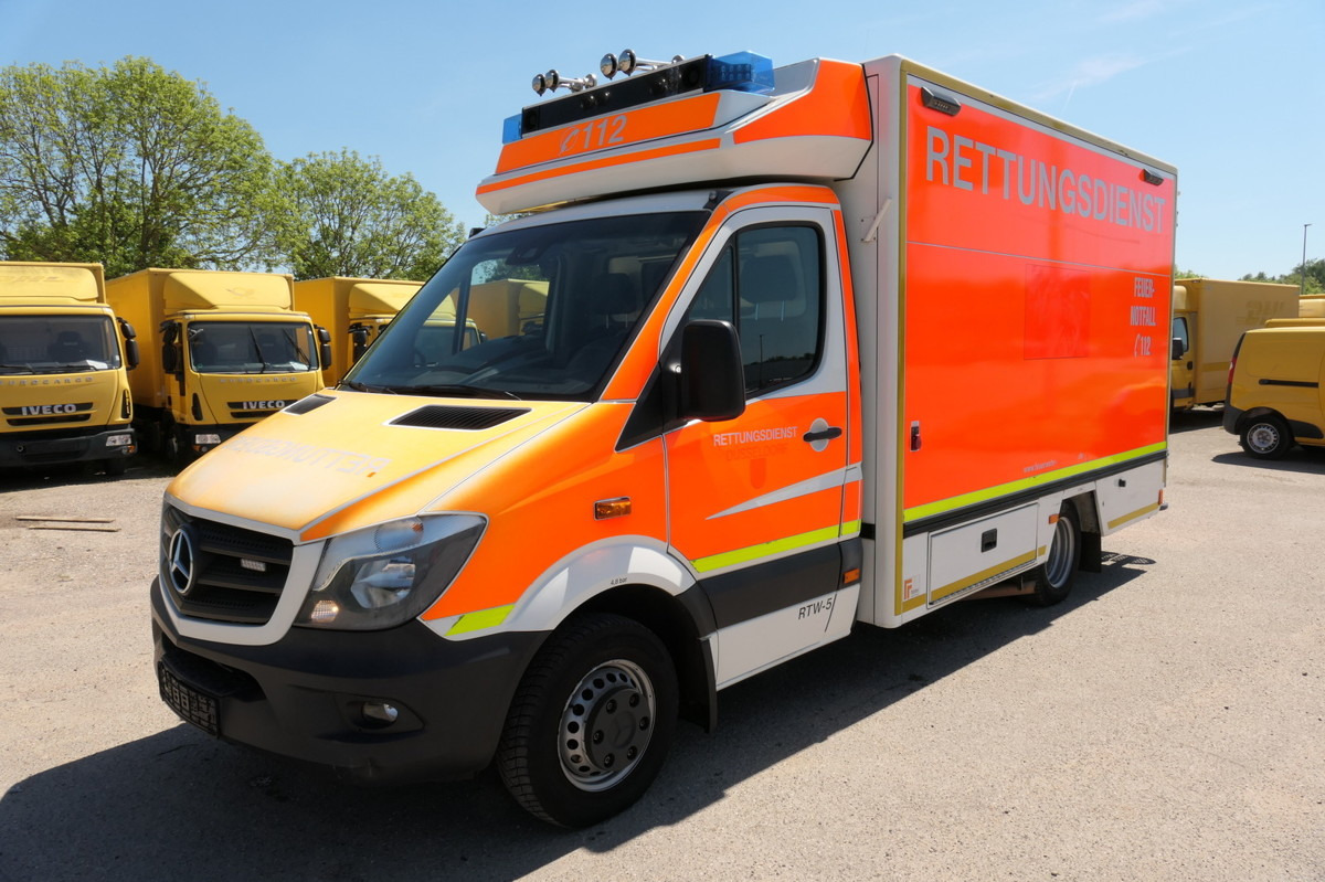 MERCEDES-BENZ Sprinter 519 CDI Klima Krankenwagen - Greitosios pagalbos automobilis: foto 1 MERCEDES-BENZ Sprinter 519 CDI Klima Krankenwagen - Greitosios pagalbos automobilis: foto 1