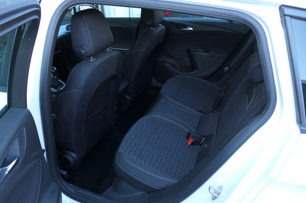 Lengvasis automobilis OPEL Astra K 1.4 Turbo CNG Edition Klima COC: foto 10