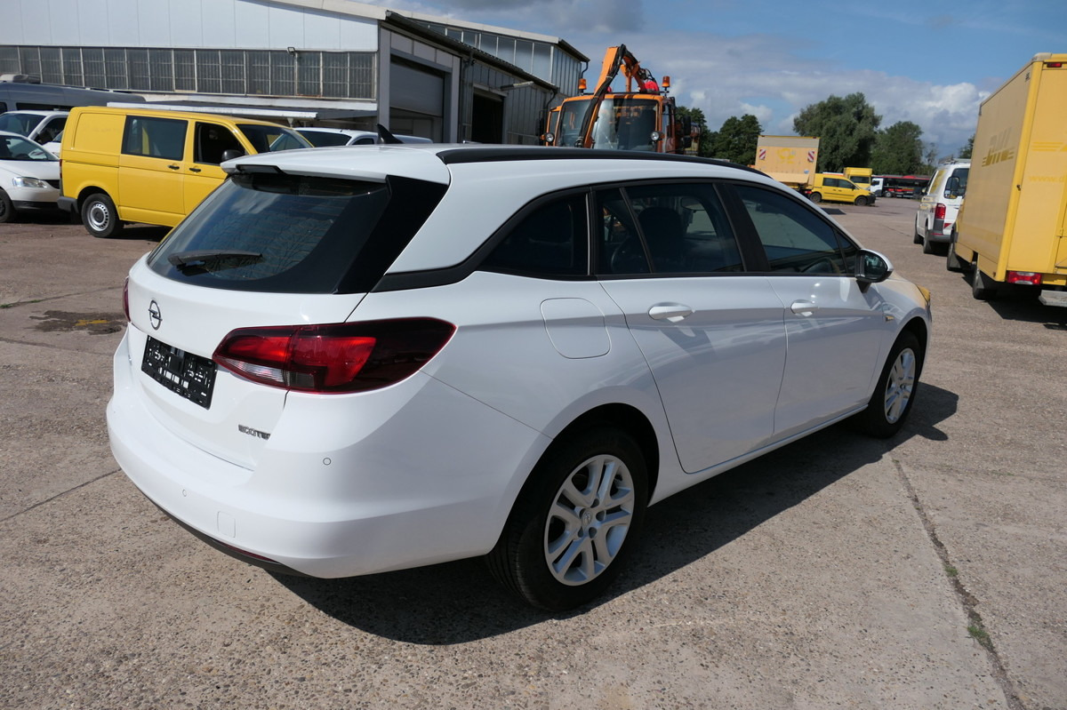 OPEL Astra K 1.4 Turbo CNG Edition Klima COC - Lengvasis automobilis: foto 3 OPEL Astra K 1.4 Turbo CNG Edition Klima COC - Lengvasis automobilis: foto 3