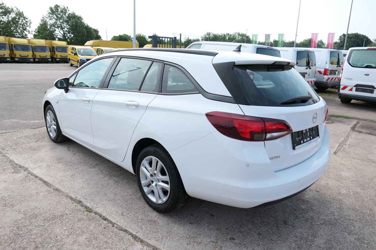 OPEL Astra K 1.6 CDTI Edition S/S KLIMA - Lengvasis automobilis: foto 4 OPEL Astra K 1.6 CDTI Edition S/S KLIMA - Lengvasis automobilis: foto 4