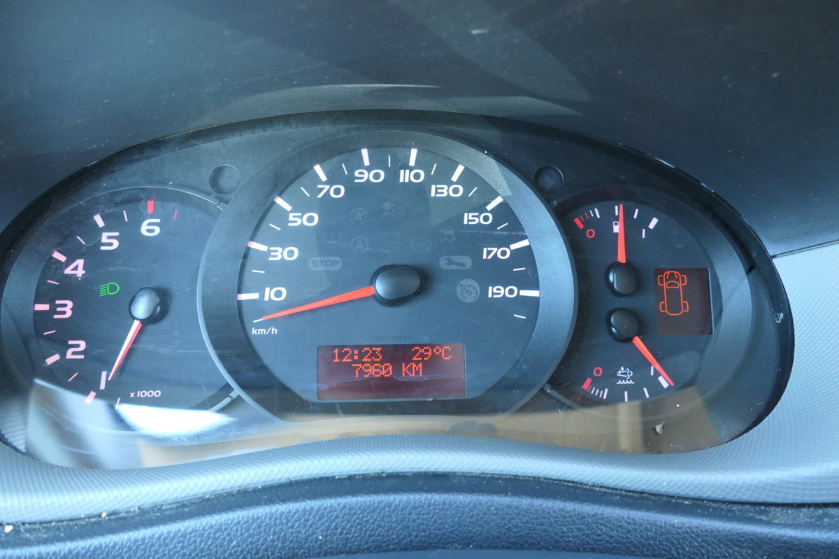 Krovininis mikroautobusas RENAULT Master 130 dCi L3H2 Euro6 KLIMA COC Regal: foto 12 Krovininis mikroautobusas RENAULT Master 130 dCi L3H2 Euro6 KLIMA COC Regal: foto 12