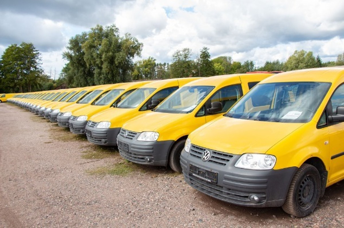 VW Caddy 2.0 SDI PARKTRONIK 2xSCHIEBETÜR - Mažas furgonas: foto 1 VW Caddy 2.0 SDI PARKTRONIK 2xSCHIEBETÜR - Mažas furgonas: foto 1