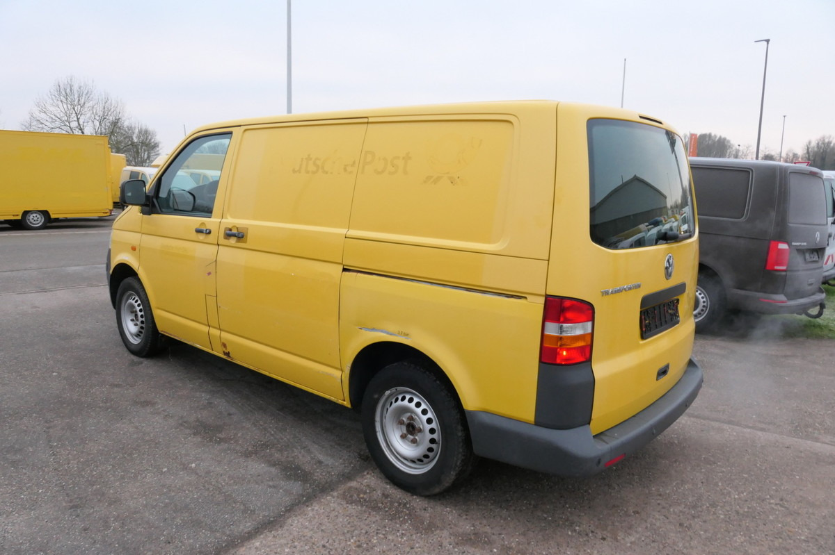 VW T5 Transporter 1.9 TDI PARKTRONIK 2xSCHIEBETÜR S - Mažas furgonas: foto 5 VW T5 Transporter 1.9 TDI PARKTRONIK 2xSCHIEBETÜR S - Mažas furgonas: foto 5