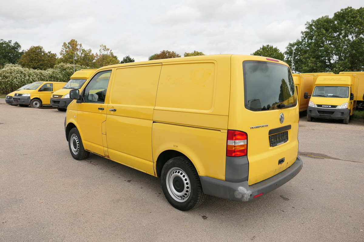 VW T5 Transporter 1.9 TDI PARKTRONIK 2xSCHIEBETÜR - Mažas furgonas: foto 4 VW T5 Transporter 1.9 TDI PARKTRONIK 2xSCHIEBETÜR - Mažas furgonas: foto 4