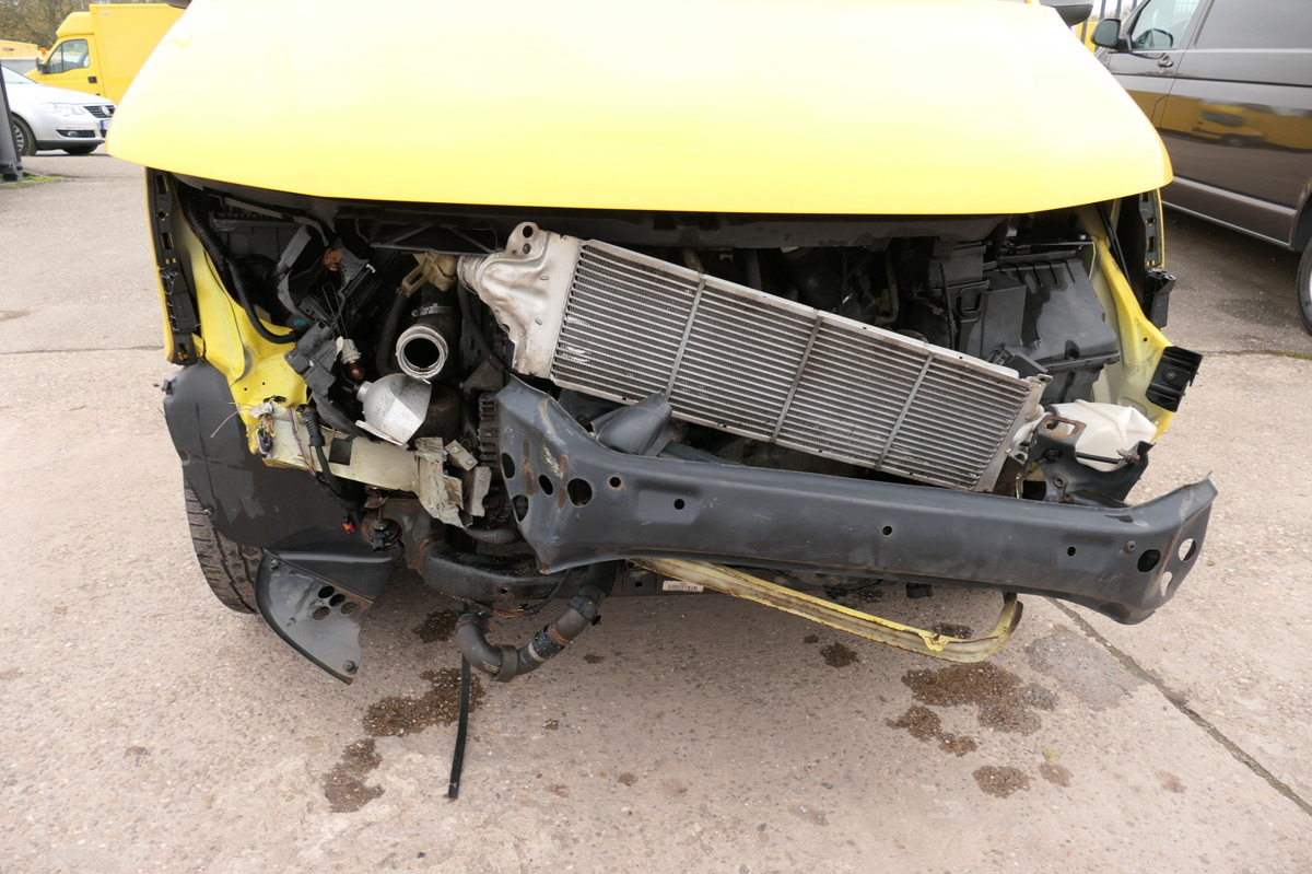 VW T5 Transporter 2.0 TDI COC - Mažas furgonas: foto 5 VW T5 Transporter 2.0 TDI COC - Mažas furgonas: foto 5