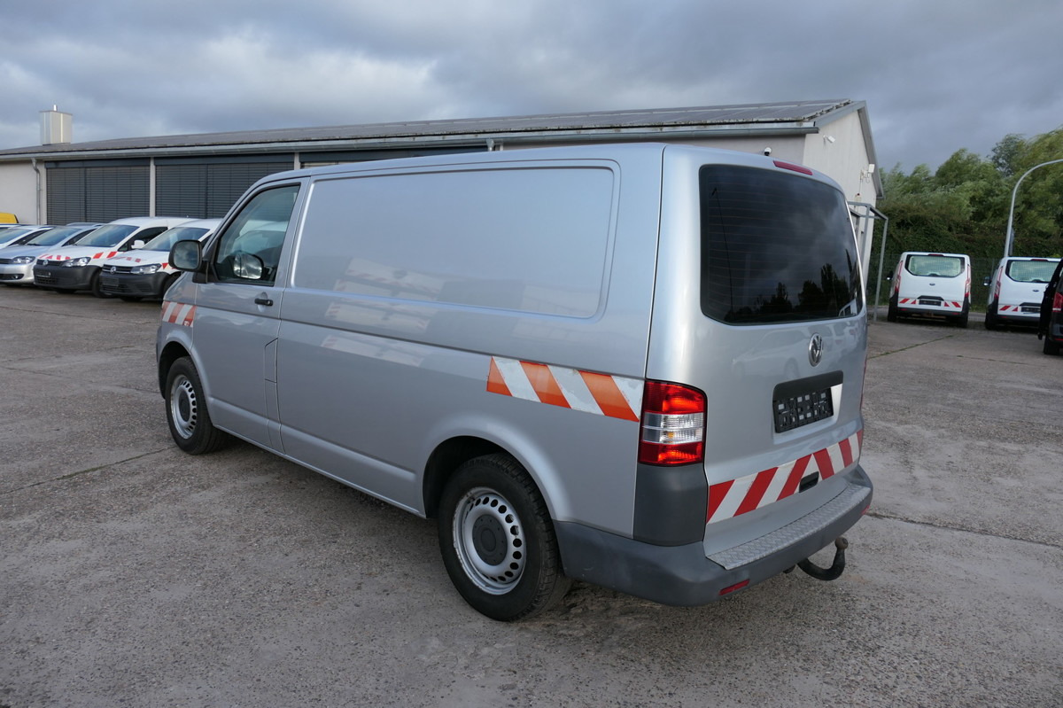 VW T5 Transporter 2.0 TDI KLIMA AHK Werkstatteinbau - Mažas furgonas: foto 5 VW T5 Transporter 2.0 TDI KLIMA AHK Werkstatteinbau - Mažas furgonas: foto 5