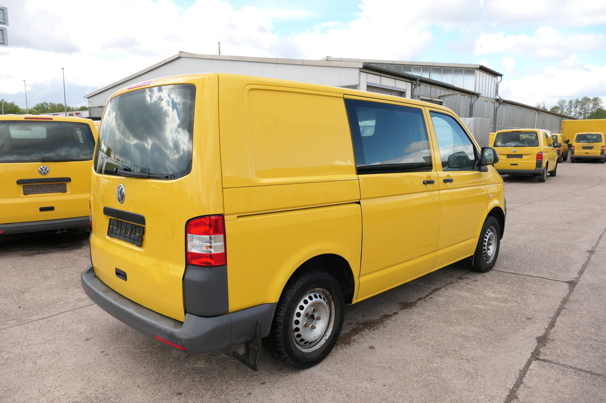 VW T5 Transporter 2.0 TDI PARKTRONIK EURO-5 2xSCHIE - Mažas furgonas: foto 4 VW T5 Transporter 2.0 TDI PARKTRONIK EURO-5 2xSCHIE - Mažas furgonas: foto 4