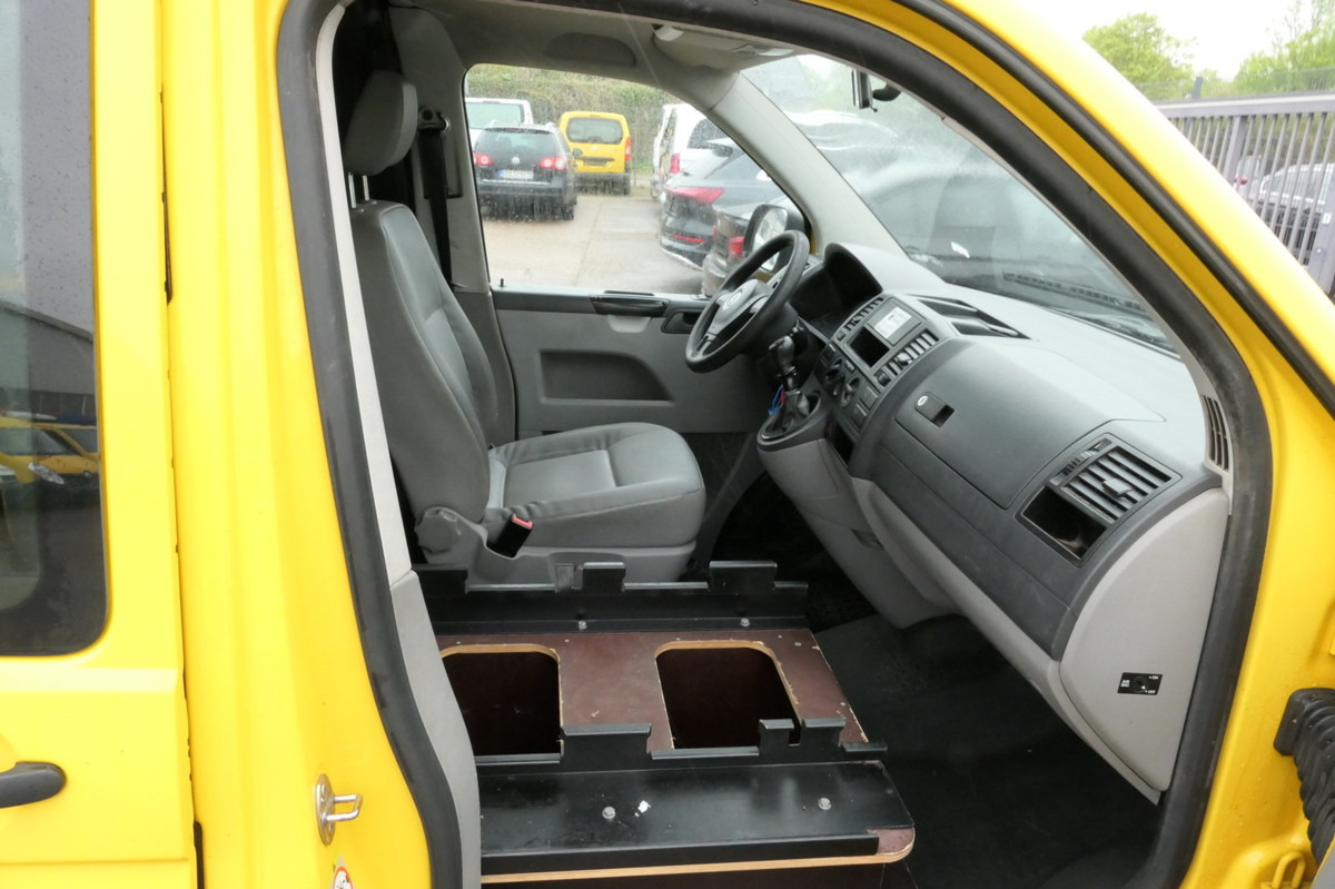 VW T5 Transporter 2.0 TDI PARKTRONIK EURO-5 2xSCHIE - Mažas furgonas: foto 5 VW T5 Transporter 2.0 TDI PARKTRONIK EURO-5 2xSCHIE - Mažas furgonas: foto 5