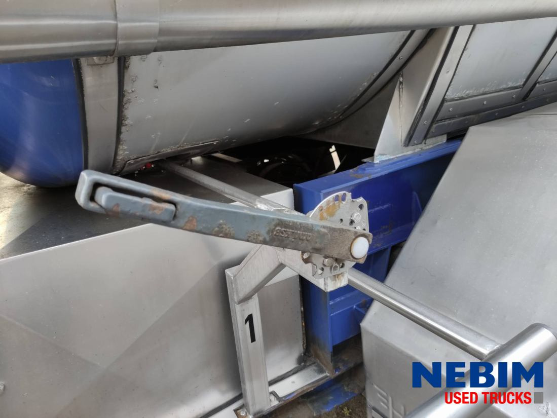 Puspriekabė cisterna Burg BPO 12-27 Z - 26.165L - Inox Pump: foto 21