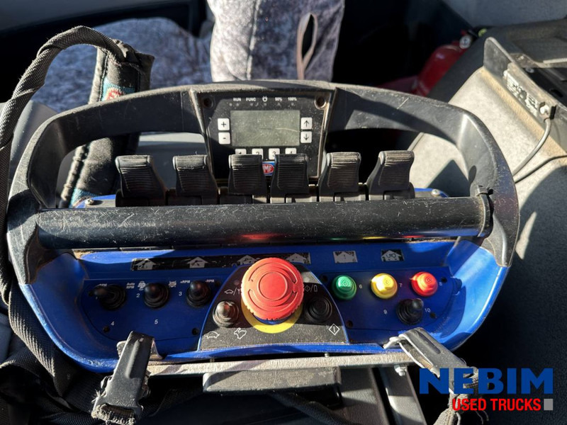 MAN TGS 420 8x4 TRIPLE - HMF 2620 K5 - 22,7t/m CRANE / KRAN - Hook-lift sunkvežimis, Sunkvežimis su kranu: foto 5 MAN TGS 420 8x4 TRIPLE - HMF 2620 K5 - 22,7t/m CRANE / KRAN - Hook-lift sunkvežimis, Sunkvežimis su kranu: foto 5