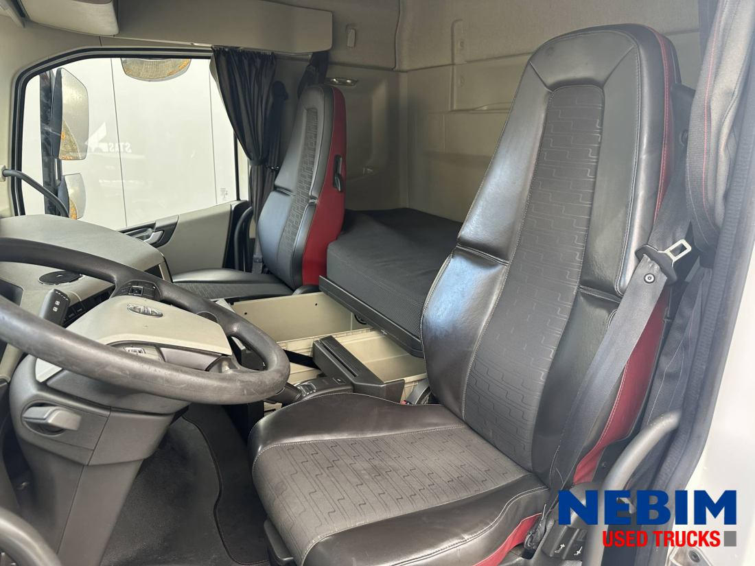 Volvo FH 420 4X2 - 587.750km - Vilkikas: foto 3 Volvo FH 420 4X2 - 587.750km - Vilkikas: foto 3