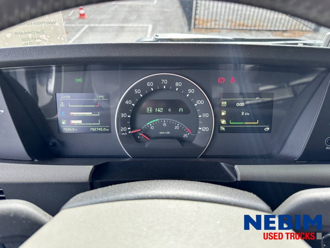 Volvo FH 500 4x2 NEW Tacho - Dual Clutch - ADR - Vilkikas: foto 4 Volvo FH 500 4x2 NEW Tacho - Dual Clutch - ADR - Vilkikas: foto 4