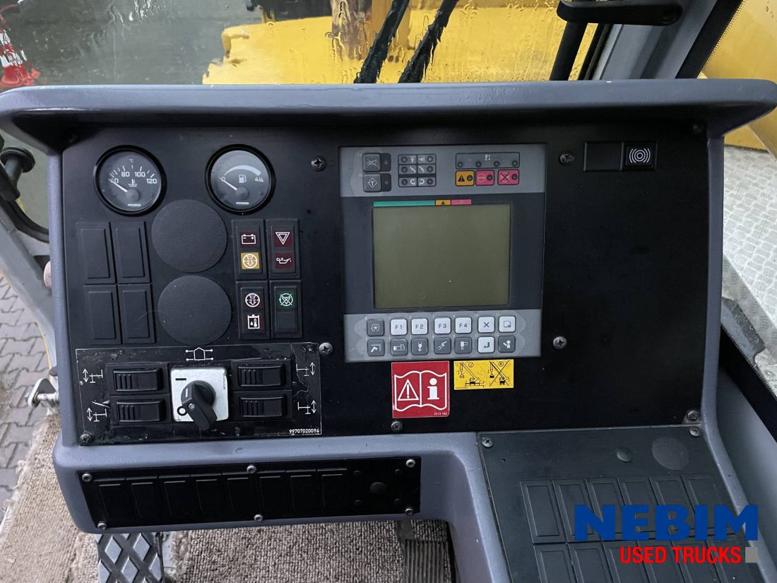 Volvo FM 400 8X4 - Faun Tadano HK40-Only TO BE Viewed BY Appointment - Sunkvežimis su kranu: foto 3 Volvo FM 400 8X4 - Faun Tadano HK40-Only TO BE Viewed BY Appointment - Sunkvežimis su kranu: foto 3