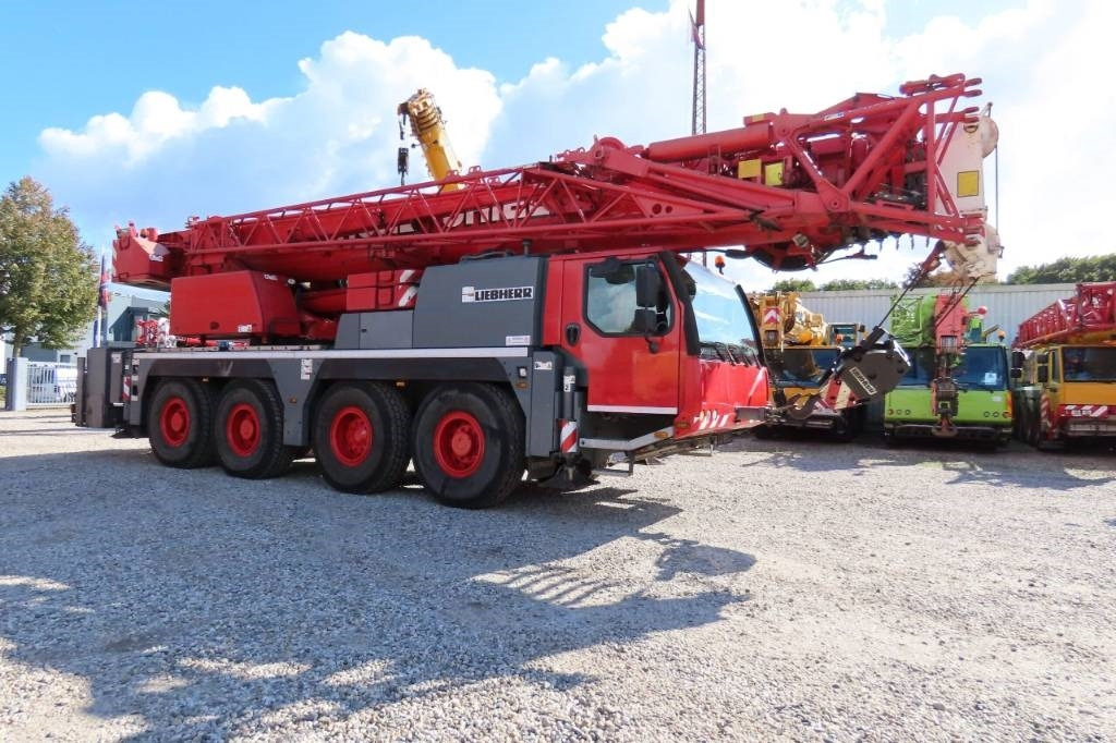 Liebherr LTM 1070-4.2 - Visureigis kranas: foto 3 Liebherr LTM 1070-4.2 - Visureigis kranas: foto 3