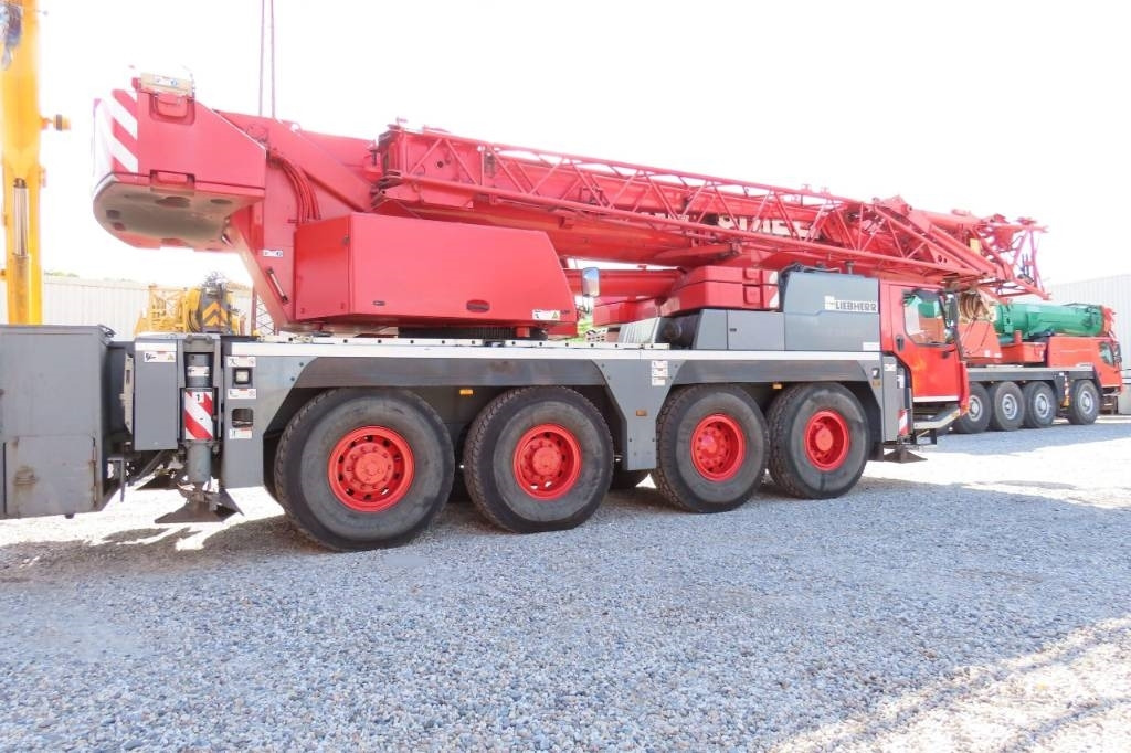 Liebherr LTM 1070-4.2 - Visureigis kranas: foto 2 Liebherr LTM 1070-4.2 - Visureigis kranas: foto 2