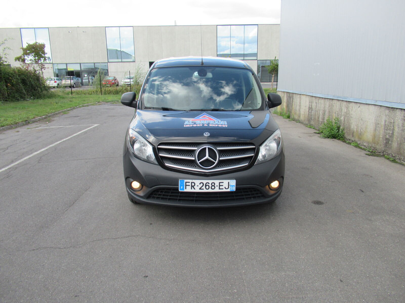 Mercedes-Benz Citan 111 - Krovininis mikroautobusas: foto 2 Mercedes-Benz Citan 111 - Krovininis mikroautobusas: foto 2