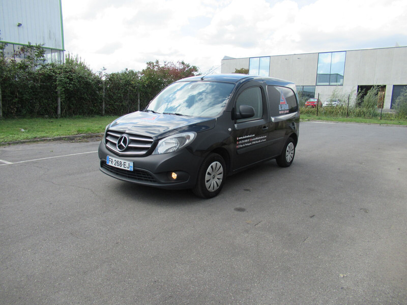 Mercedes-Benz Citan 111 - Krovininis mikroautobusas: foto 1 Mercedes-Benz Citan 111 - Krovininis mikroautobusas: foto 1