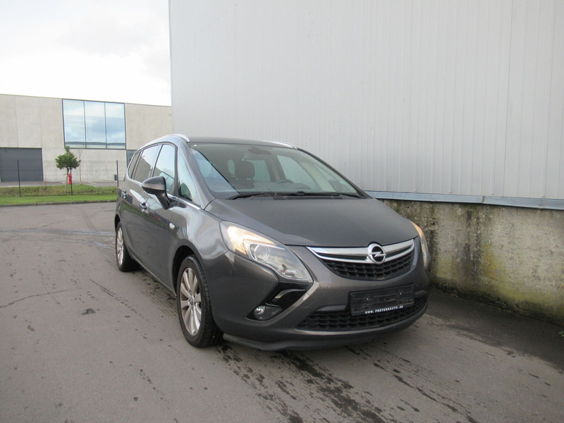 Opel Zafira Touren - Lengvasis automobilis: foto 2 Opel Zafira Touren - Lengvasis automobilis: foto 2