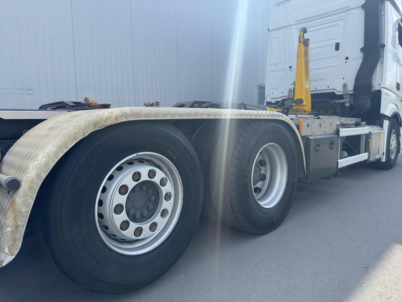Mercedes-Benz Actros 2548 - Vilkikas: foto 5 Mercedes-Benz Actros 2548 - Vilkikas: foto 5