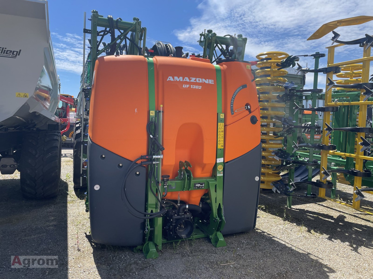 Amazone UF 1302 - Pakabinamas purkštuvas: foto 2 Amazone UF 1302 - Pakabinamas purkštuvas: foto 2