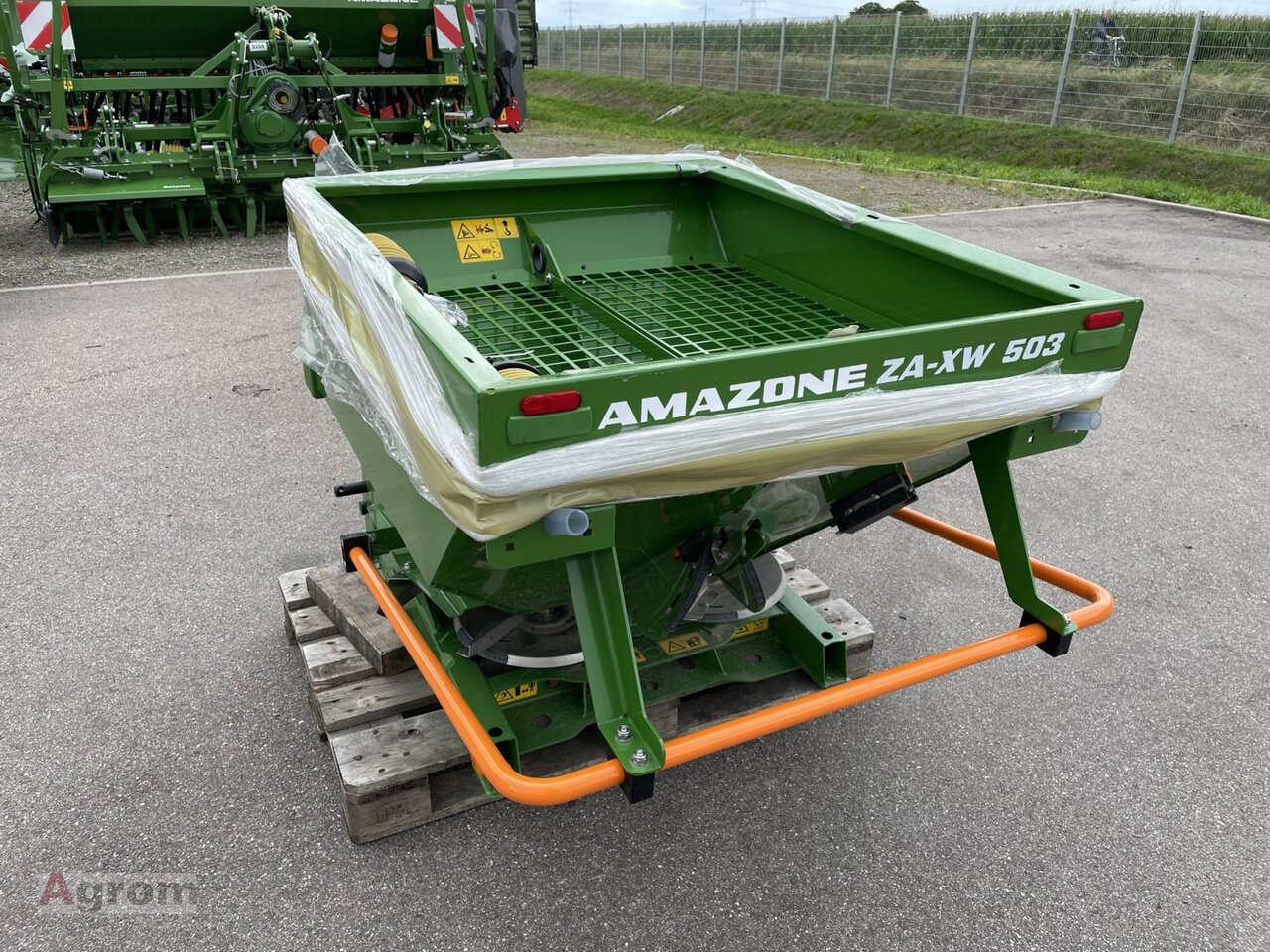 Amazone ZA-XW 503 - Trąšų barstytuvas: foto 1 Amazone ZA-XW 503 - Trąšų barstytuvas: foto 1
