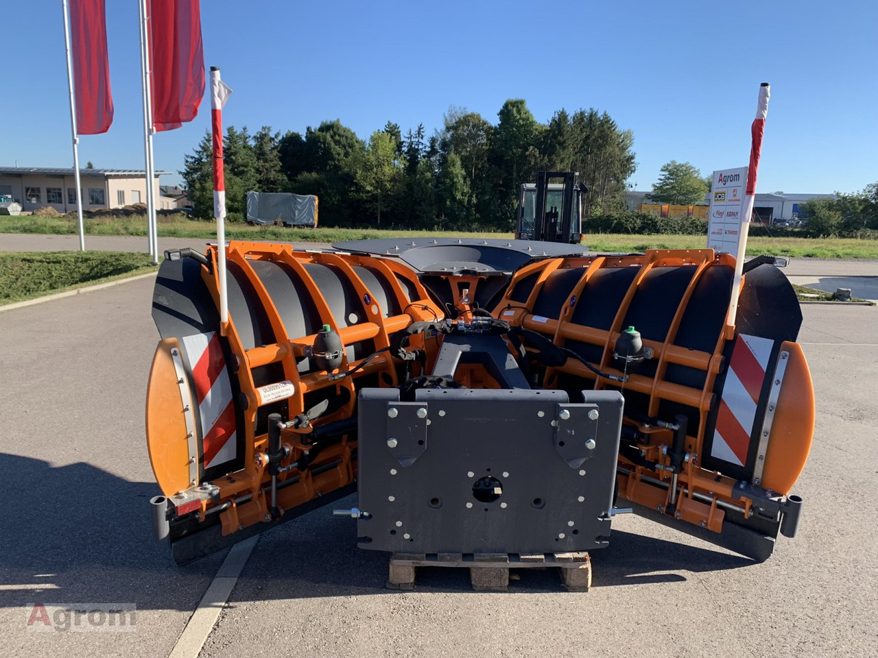 Gmeiner Unix LN32u - Sniego peilis - Komunalinė/ Specializuota technika: foto 3 Gmeiner Unix LN32u - Sniego peilis - Komunalinė/ Specializuota technika: foto 3