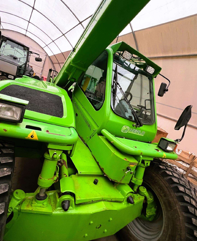 Merlo P38.10 Turbo Farmer - Sniego pustuvas: foto 3 Merlo P38.10 Turbo Farmer - Sniego pustuvas: foto 3