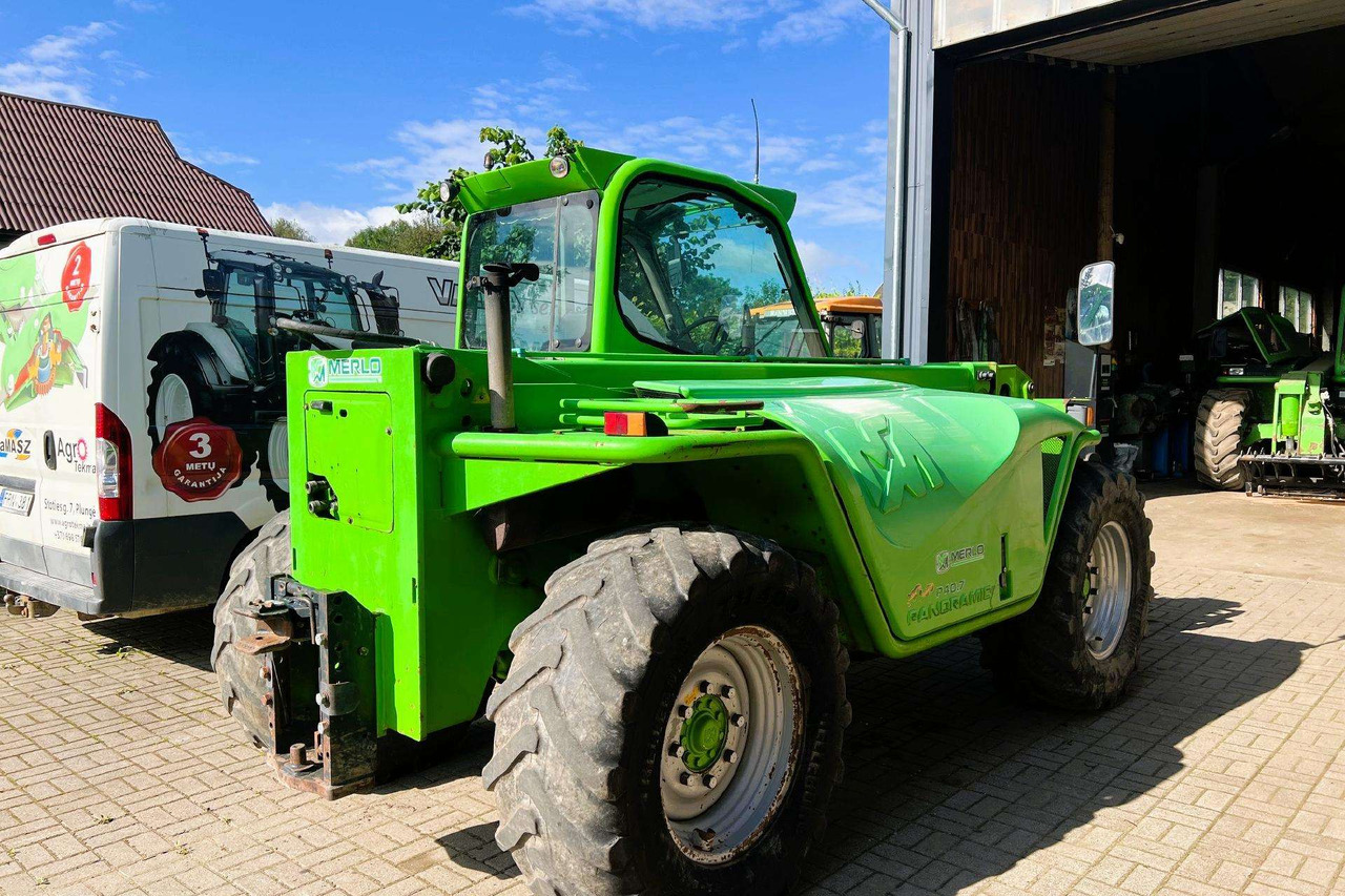 Merlo P40.7 CS - Teleskopinis krautuvas: foto 4 Merlo P40.7 CS - Teleskopinis krautuvas: foto 4
