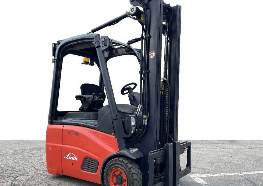 Linde E 16 C-01 (BATT. 2017) - Elektrinis krautuvas: foto 3 Linde E 16 C-01 (BATT. 2017) - Elektrinis krautuvas: foto 3