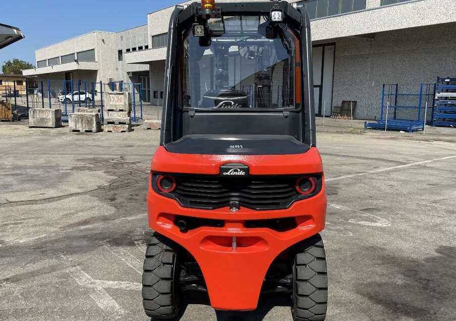Linde H 25 D-01/1202 - Dyzelinis krautuvas: foto 3 Linde H 25 D-01/1202 - Dyzelinis krautuvas: foto 3