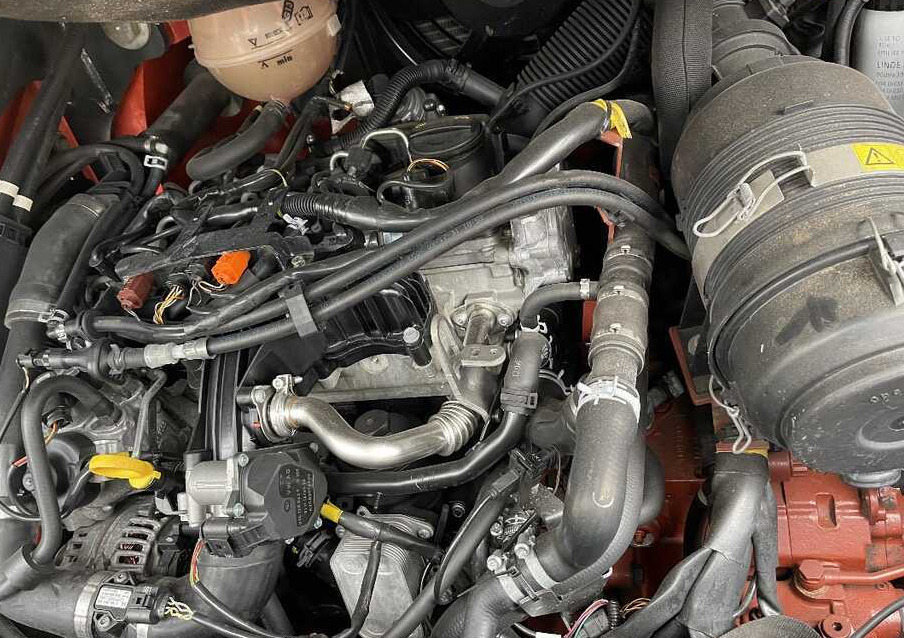 Linde H 35 D-02/393 - Dyzelinis krautuvas: foto 3 Linde H 35 D-02/393 - Dyzelinis krautuvas: foto 3