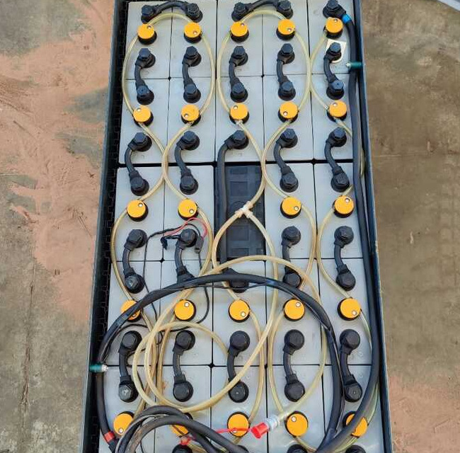 Still RX 20-16 P (Batteria 85%) - Elektrinis krautuvas: foto 5 Still RX 20-16 P (Batteria 85%) - Elektrinis krautuvas: foto 5