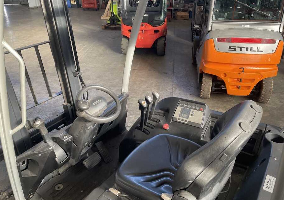 Still RX 20-16 (batteria NUOVA) - Elektrinis krautuvas: foto 2 Still RX 20-16 (batteria NUOVA) - Elektrinis krautuvas: foto 2