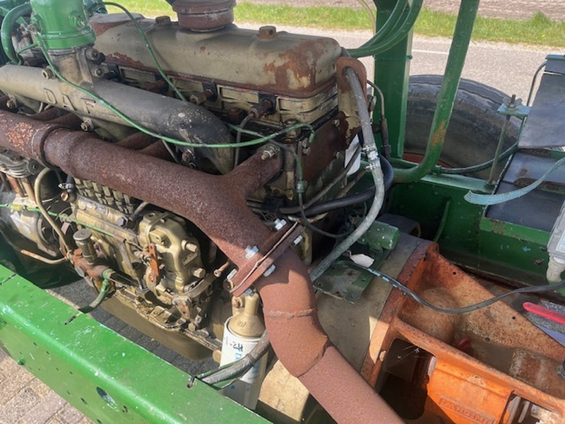 Pakabinamas purkštuvas DAF 615: foto 12 Pakabinamas purkštuvas DAF 615: foto 12