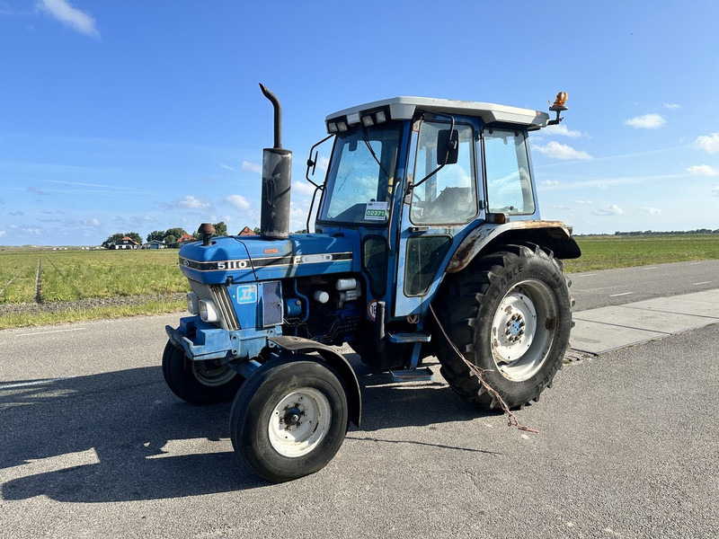 Ford 5110 - Traktorius: foto 1 Ford 5110 - Traktorius: foto 1