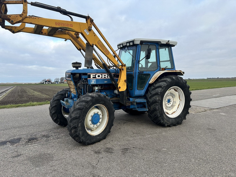 Ford 8210 - Traktorius: foto 1 Ford 8210 - Traktorius: foto 1