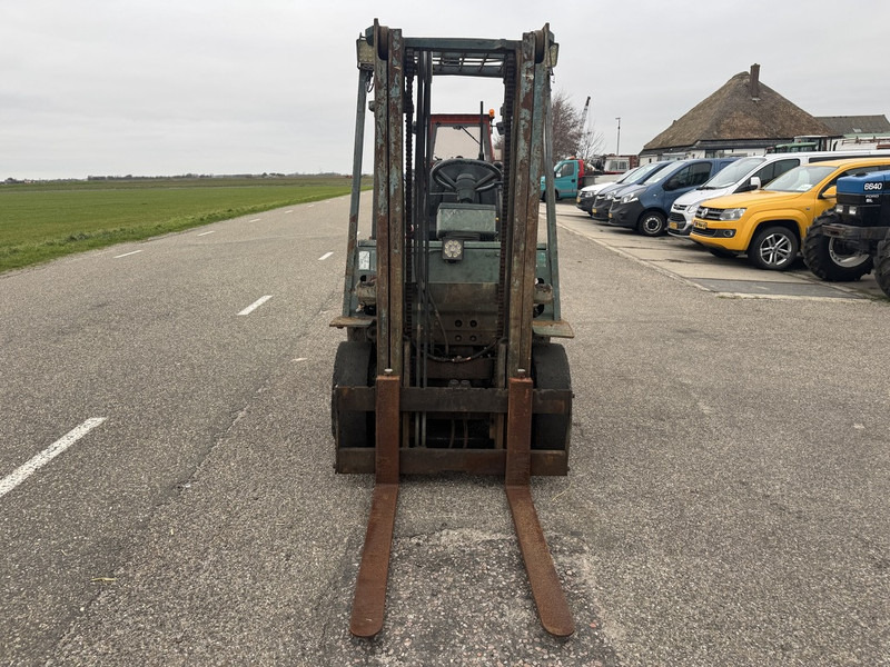 Toyota FD25D - Dyzelinis krautuvas: foto 2 Toyota FD25D - Dyzelinis krautuvas: foto 2