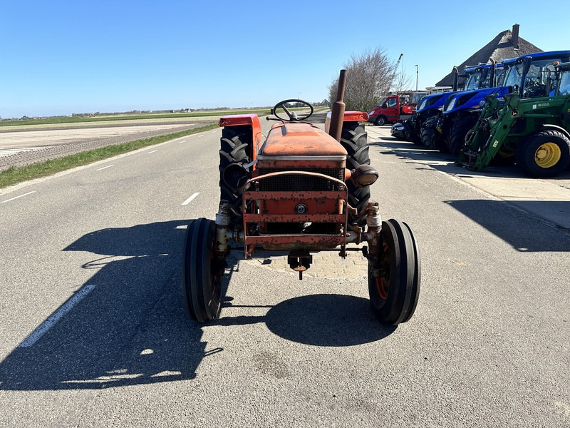 Zetor 4511 - Traktorius: foto 2 Zetor 4511 - Traktorius: foto 2