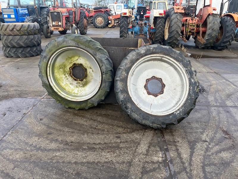 Padanga taurus 230/95 R32: foto 7