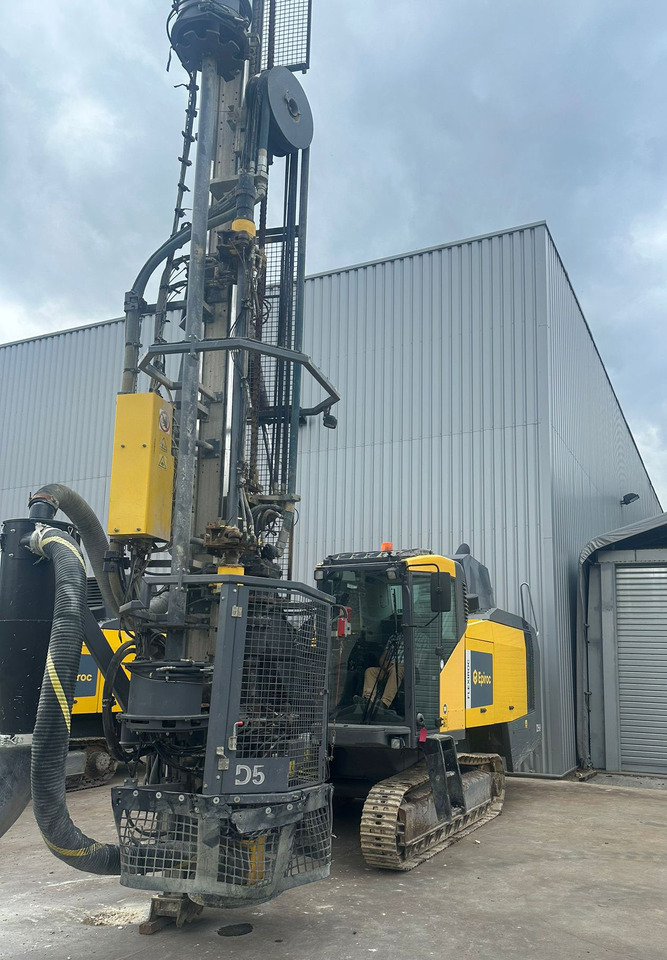Atlas Copco (Epiroc) FlexiROC D50-10SF - Gręžimo mašina: foto 2 Atlas Copco (Epiroc) FlexiROC D50-10SF - Gręžimo mašina: foto 2