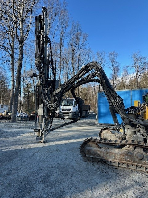 Atlas Copco ROC D3 - Gręžimo mašina: foto 4 Atlas Copco ROC D3 - Gręžimo mašina: foto 4