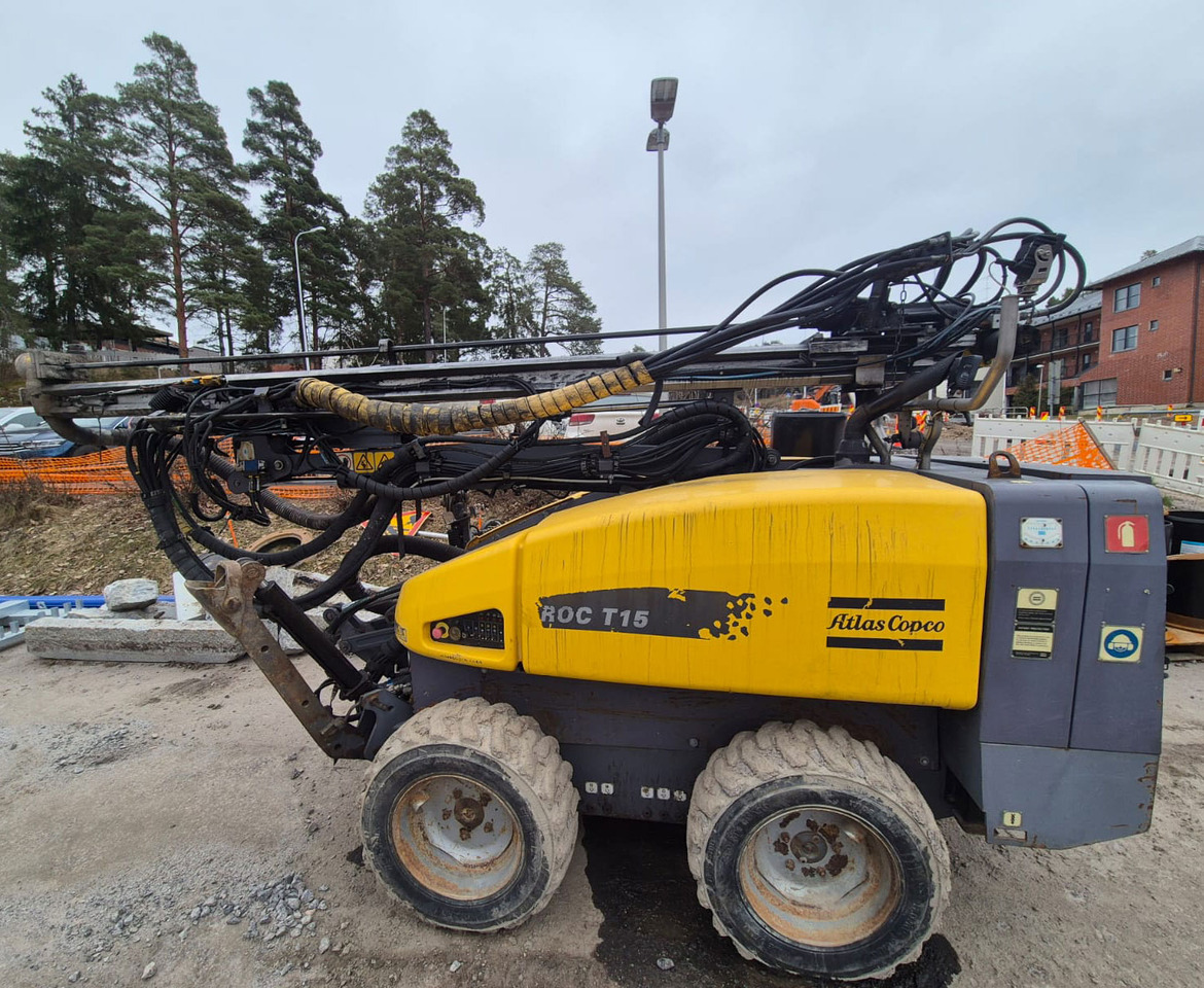 Atlas Copco ROC T15 - Gręžimo mašina: foto 1 Atlas Copco ROC T15 - Gręžimo mašina: foto 1